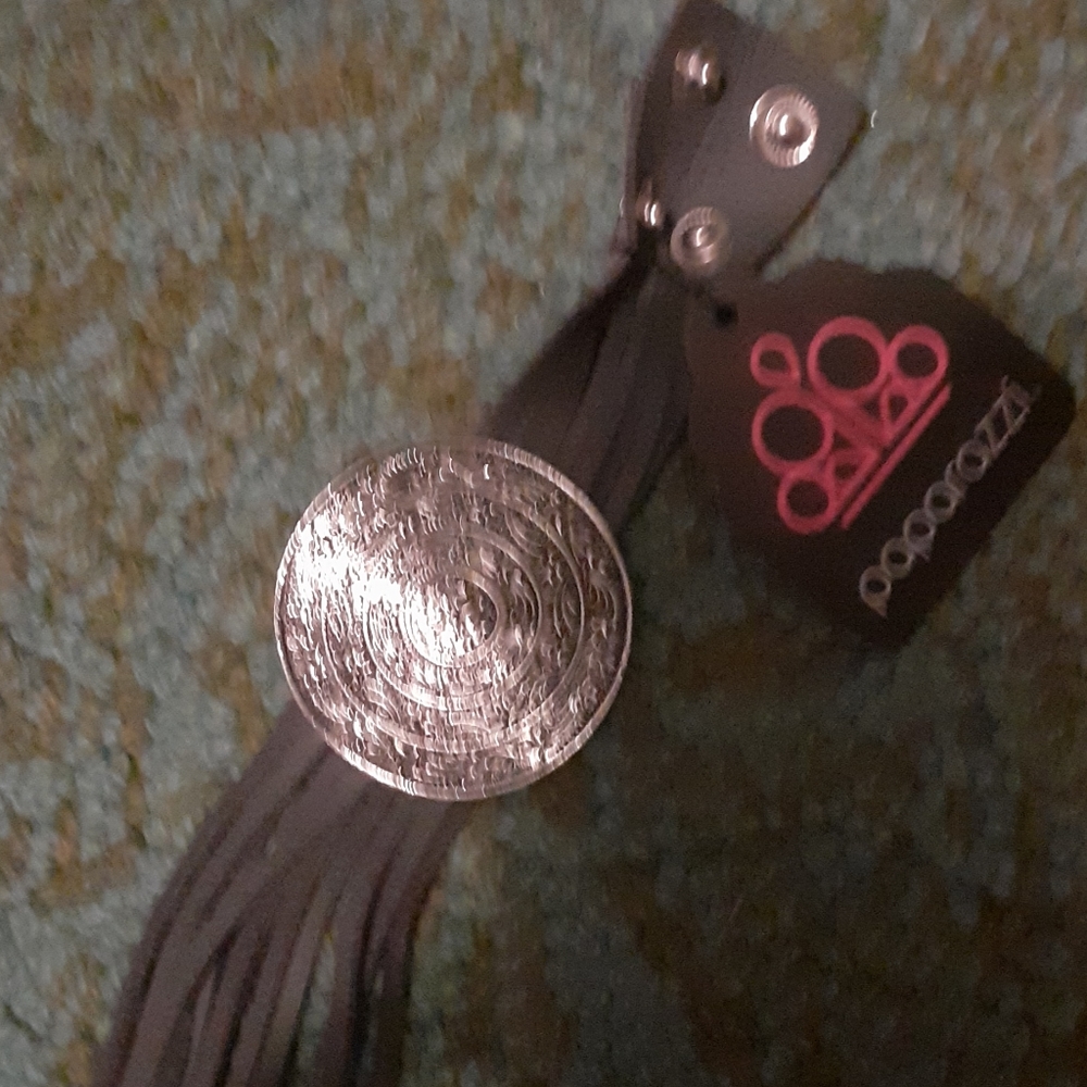 Bracelet with grey bands
